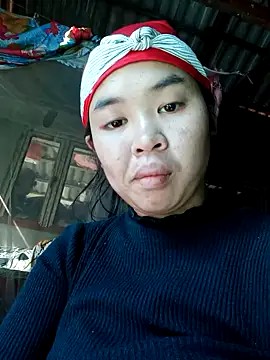 Snapshot of Mabel-122 chatting on 11-28-25, 05:43 Mabel-122 online show from 11-28-25, 05:43