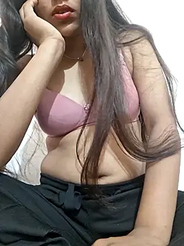 Snapshot of SexySwatii chatting on 03-16-26, 02:17 SexySwatii online show from 03-16-26, 02:17