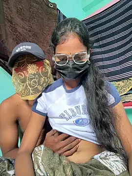 leenaboyxh online show from 11-14-25, 04:00