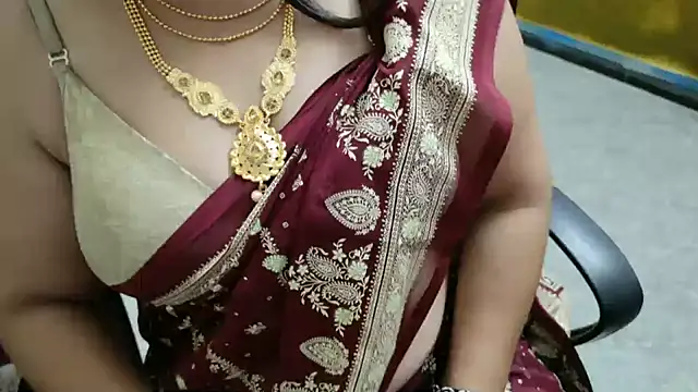 Snapshot of Tamil_VirginAss2 chatting on 11-19-25, 05:07 Tamil VirginAss2 online show from 11-19-25, 05:07