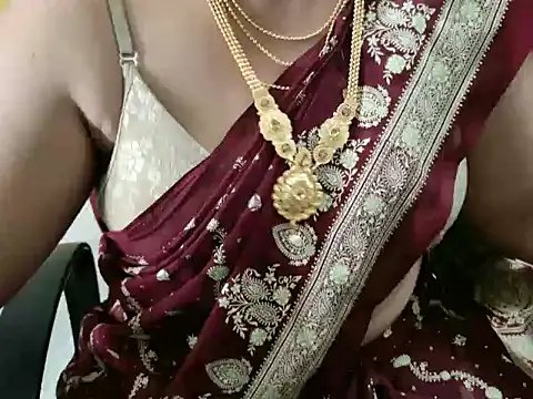 Snapshot of Tamil_VirginAss2 chatting on 11-28-25, 06:38 Tamil VirginAss2 online show from 11-28-25, 06:38