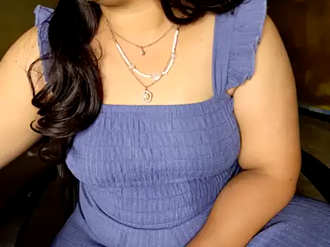 Snapshot of Tamil_VirginAss2 chatting on 12-14-25, 01:49 Tamil VirginAss2 online show from 12-14-25, 01:49