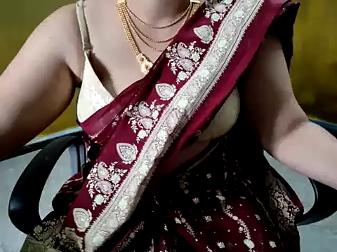 Snapshot of Tamil_VirginAss2 chatting on 12-16-25, 05:23 Tamil VirginAss2 online show from 12-16-25, 05:23