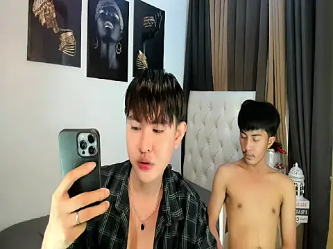 Snapshot of Urloverhardcock chatting on 11-20-25, 05:56 Urloverhardcock online show from 11-20-25, 05:56