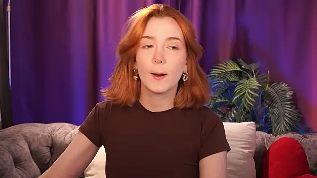 Snapshot of AvaRyder chatting on 03-08-26, 01:48 AvaRyder online show from 03-08-26, 01:48