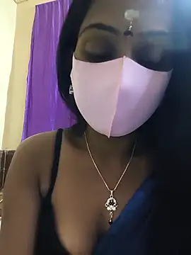 Snapshot of siritelugubutterfly chatting on 11-18-25, 05:12 siritelugubutterfly online show from 11-18-25, 05:12