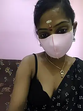 Snapshot of siritelugubutterfly chatting on 11-27-25, 04:47 siritelugubutterfly online show from 11-27-25, 04:47