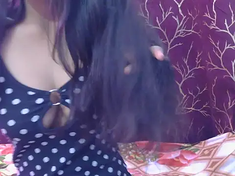 Snapshot of hot-nisha chatting on 01-19-26, 05:55 hot-nisha online show from 01-19-26, 05:55