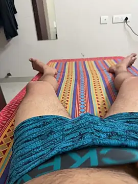 Snapshot of Aaronblazer chatting on 02-13-26, 06:26 Aaronblazer online show from 02-13-26, 06:26