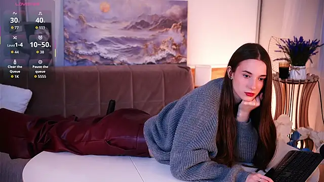 LavandaFobes online show from 11-29-25, 10:40