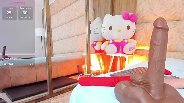 Snapshot of Brenda-Rosse chatting on 12-05-25, 08:38 Brenda-Rosse online show from 12-05-25, 08:38