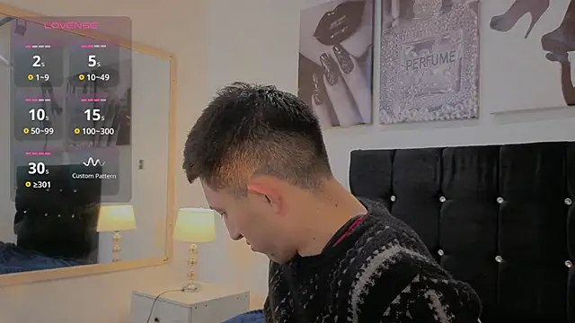 Un Sluttyy online show from 03-24-26, 11:15