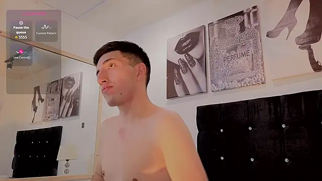 Un Sluttyy online show from 03-26-26, 11:05