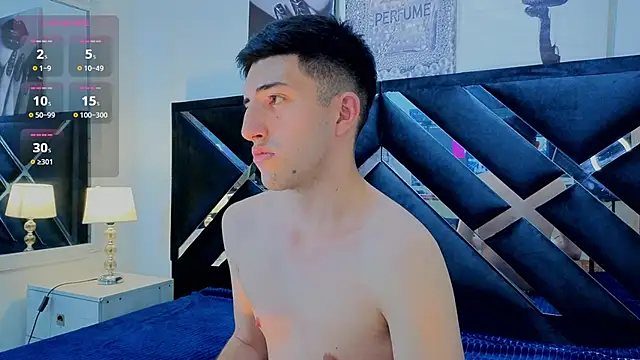 Snapshot of Un_Sluttyy chatting on 05-08-26, 03:12 Un Sluttyy online show from 05-08-26, 03:12