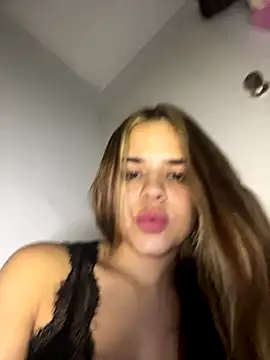 Sara  Secret online show from 11-09-25, 04:00