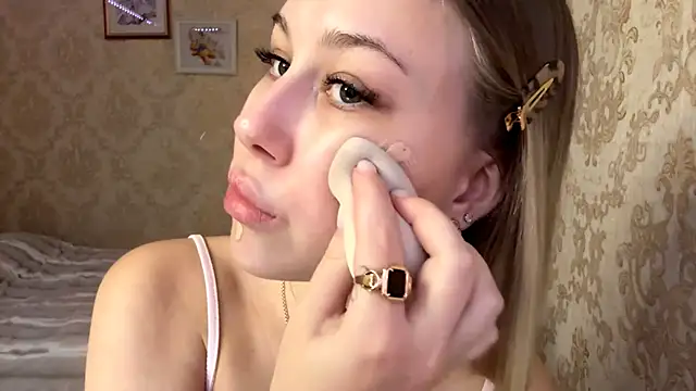 Snapshot of Rose_Lachrymose chatting on 11-07-25, 12:49 Rose Lachrymose online show from 11-07-25, 12:49