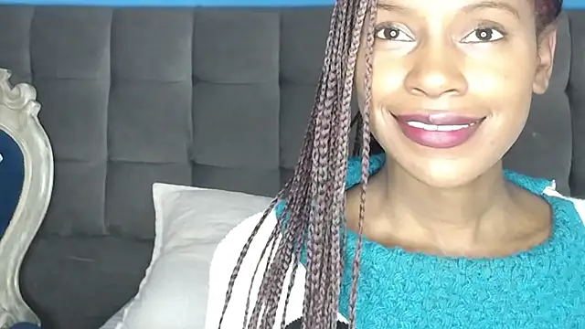 Aliis Love online show from 11-18-25, 08:24