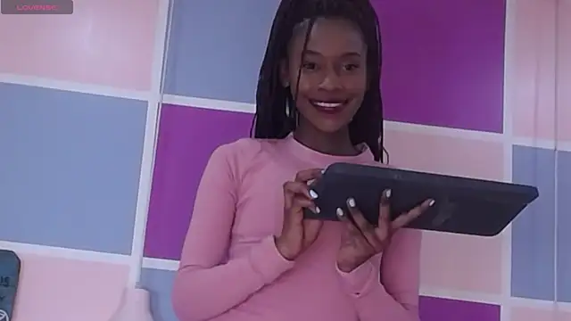 Aliis Love online show from 01-11-26, 01:21