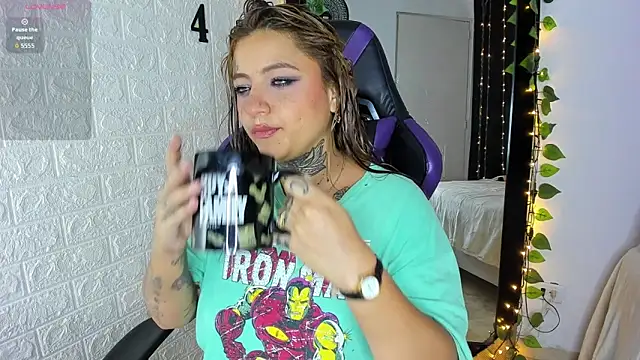 catherine monroe online show from 12-20-25, 08:49