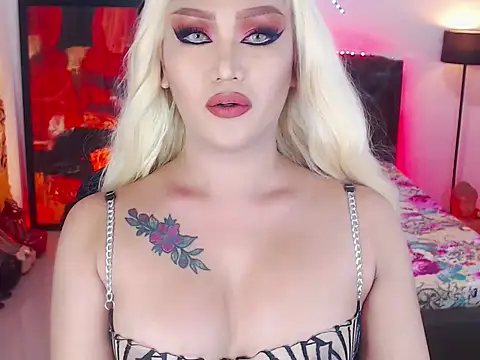 Snapshot of PlayfullOliviaTS chatting on 01-09-26, 06:10 PlayfullOliviaTS online show from 01-09-26, 06:10