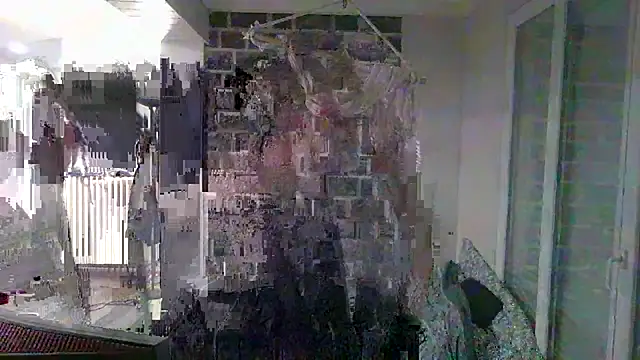 Snapshot of samia42 chatting on 11-27-25, 08:22 samia42 online show from 11-27-25, 08:22