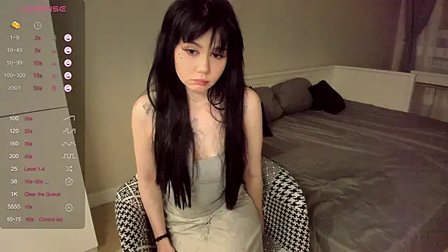 Snapshot of CharlyOrwell chatting on 11-29-25, 07:06 CharlyOrwell online show from 11-29-25, 07:06