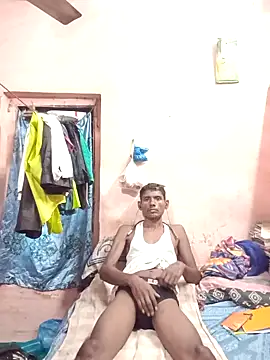 Snapshot of AjitArti chatting on 11-07-25, 11:43 AjitArti online show from 11-07-25, 11:43