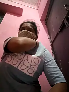 Snapshot of Janhvi_bhabhi_ji chatting on 11-25-25, 12:43 Janhvi bhabhi ji online show from 11-25-25, 12:43