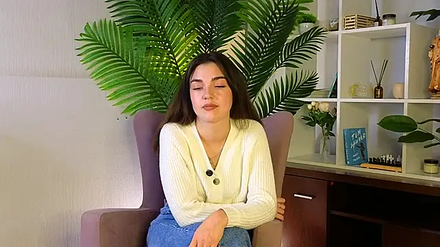 Snapshot of EleneGroder chatting on 11-08-25, 07:08 EleneGroder online show from 11-08-25, 07:08