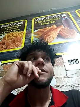 Snapshot of prototipoA45 chatting on 11-25-25, 11:16 prototipoA45 online show from 11-25-25, 11:16