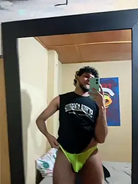 Snapshot of prototipoA45 chatting on 12-03-25, 04:09 prototipoA45 online show from 12-03-25, 04:09