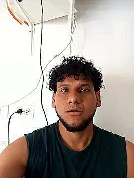 Snapshot of prototipoA45 chatting on 01-10-26, 01:46 prototipoA45 online show from 01-10-26, 01:46