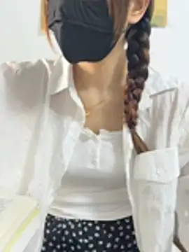Snapshot of Cara-02 chatting on 05-23-26, 03:56 Cara-02 online show from 05-23-26, 03:56