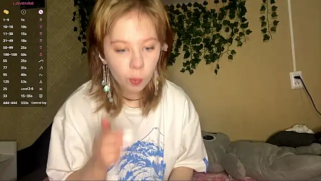 SheritaKohrs online show from 11-09-25, 04:11