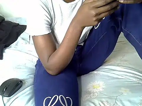 Snapshot of sexassft chatting on 12-15-25, 12:53 sexassft online show from 12-15-25, 12:53