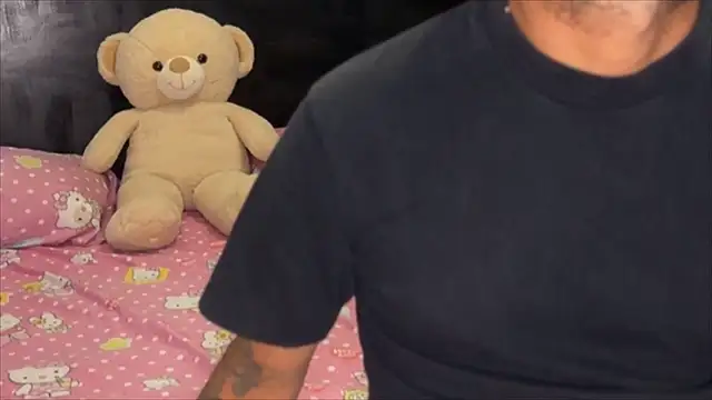 vanevip123 online show from 04-06-26, 11:22