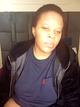 Emmylove-xr25 online show from 05-18-26, 09:53