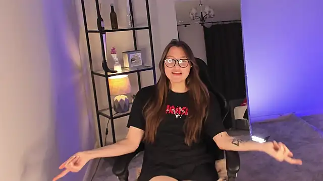 Anjelinaro online show from 11-07-25, 02:39