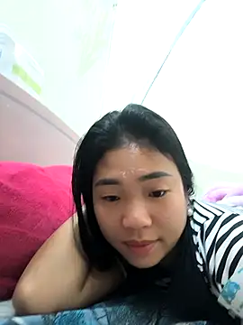 Lynly k2 online show from 03-17-26, 12:26