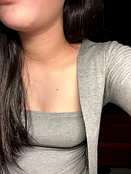 Lynn-122 online show from 12-04-25, 02:04