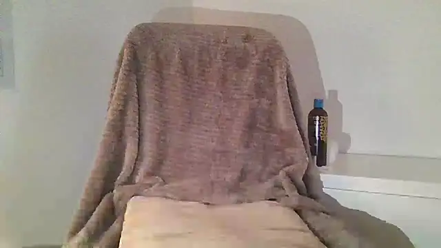 Snapshot of JAY20C16 chatting on 02-14-26, 02:25 JAY20C16 online show from 02-14-26, 02:25