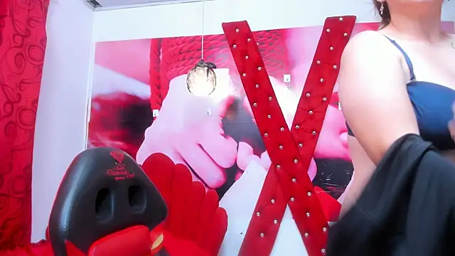 Snapshot of allison_baby20 chatting on 11-10-25, 10:25 allison baby20 online show from 11-10-25, 10:25