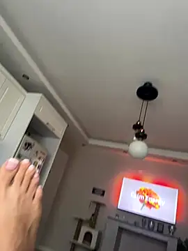 guneskuyucom online show from 11-22-25, 08:57