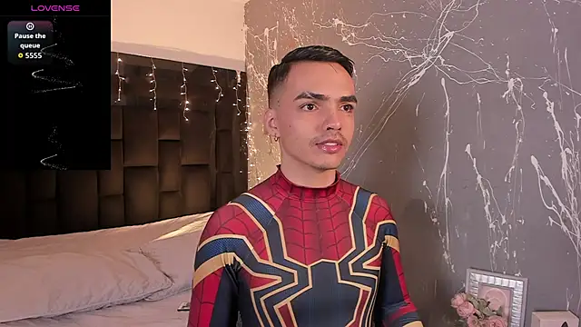 Snapshot of NicoKingg_ chatting on 12-21-25, 03:57 NicoKingg online show from 12-21-25, 03:57