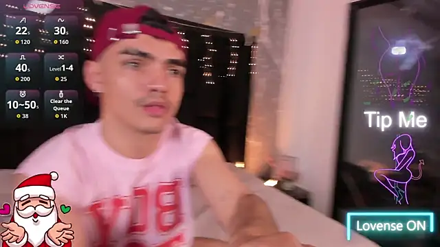 Snapshot of NicoKingg_ chatting on 12-23-25, 05:16 NicoKingg online show from 12-23-25, 05:16