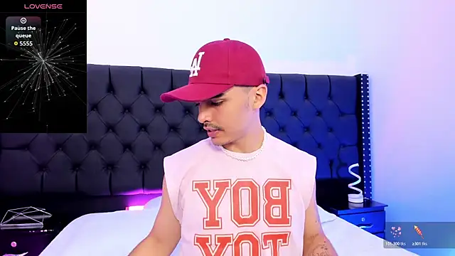 NicoKingg  online show from 01-11-26, 01:27