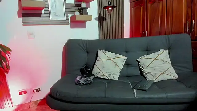 Melany 27 online show from 12-04-25, 02:26