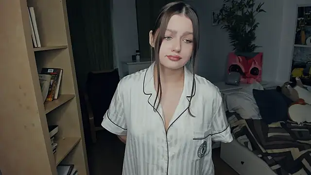 RosseLavish online show from 11-24-25, 08:14