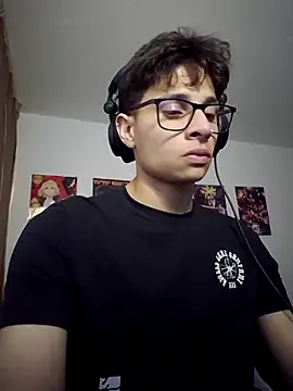 Mateeo G online show from 11-19-25, 01:38