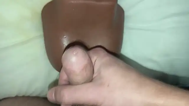 Spanish Milk online show from 12-16-25, 02:55